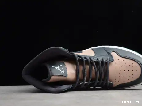 AH7389-203 Air Pink AH7389-203 High Premium Green WMNS Jordan 1 0512